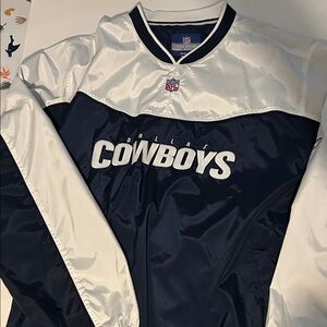 GUC Reebok NFL Dallas Cowboys Navy and White Windbreaker Pullover. Size XXL